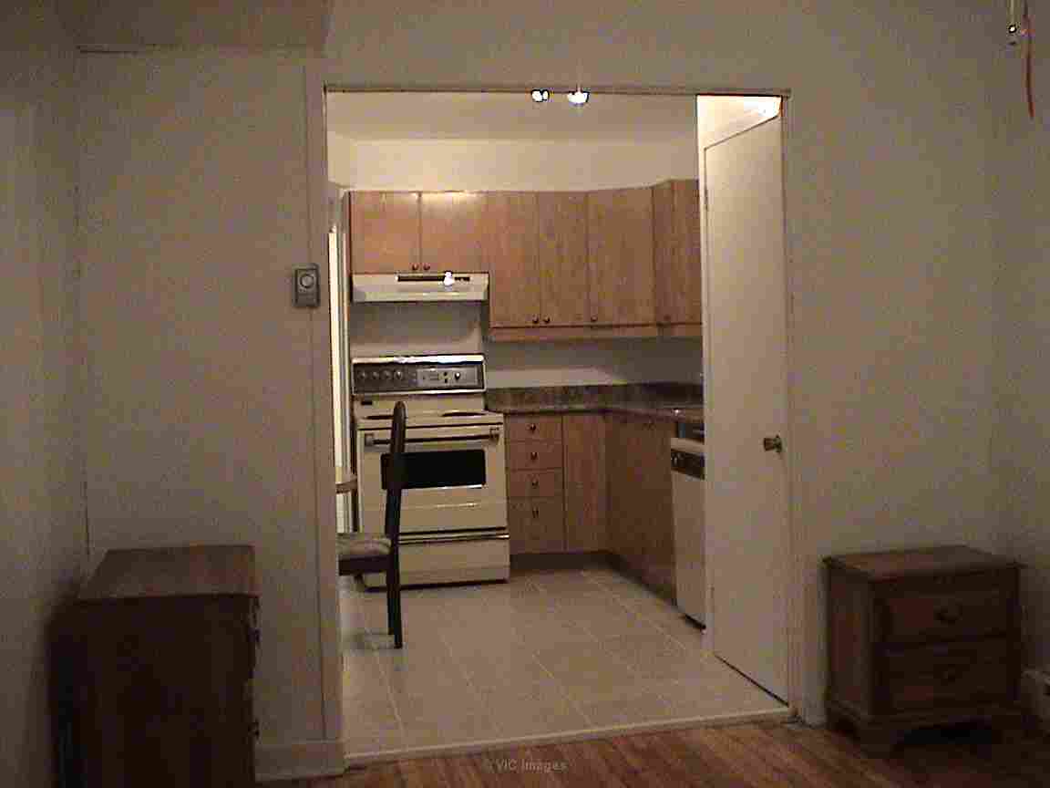 St. Leonard, 2 1/2, demi-sous-soul, duplex