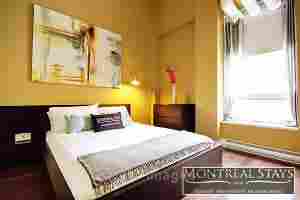 Downtown, quiet and luxury condo close to everything!