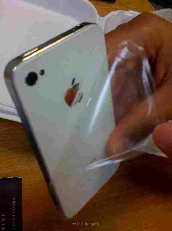 Wholesale: Authentic Apple iPhone 4 32Gb/Blackberry torch 9800, HTC Touch HD & lot more!!
