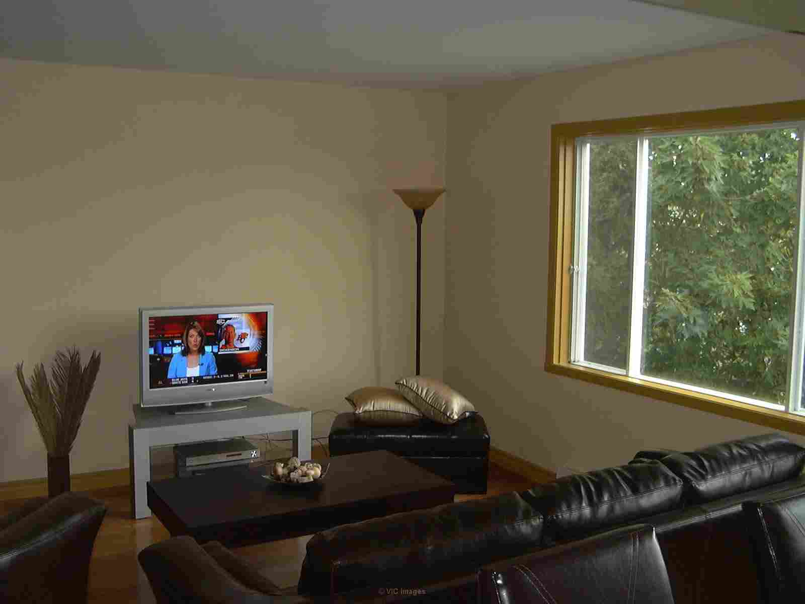 WATERFRONT 2 BEDROOM CONDO - LASALLE MONTREAL - BY THE OWNER