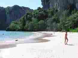 50 % OFF  ON TRAVEL PACKAGES 