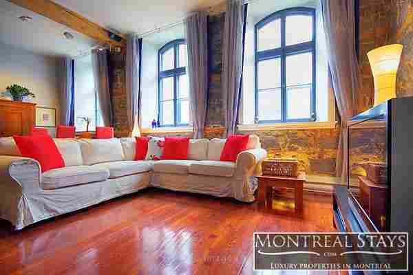 All included, swimming pool, balcony, gym? FURNISHED!
