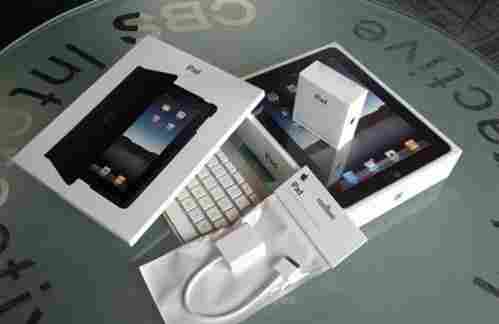 Brand New iPhone 4 32gb and Apple iPad 2+Wi-Fi+3G 64GB buy 2 and get 1 free