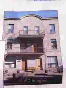 Open concept loft On Parck Ave avail for July