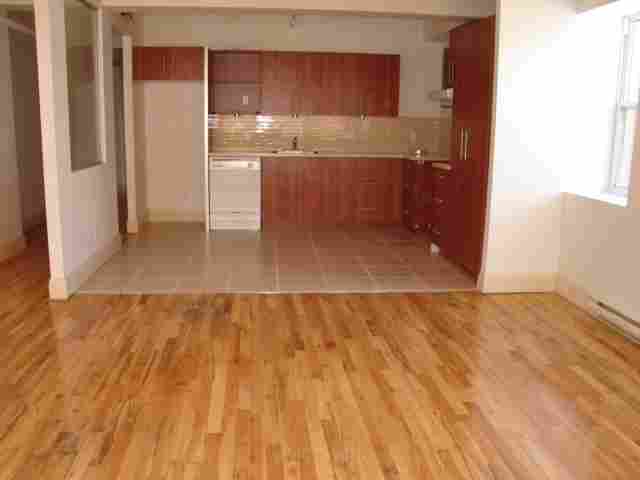 Downtown Magnific Large 31/2-900sq2- New-Loft Style CARTIER DES SPECTACLES