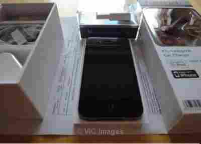 Selling :// Apple iphone 4g 32gb  , Apple iPad 2 Wi-Fi + 3G 64Gb