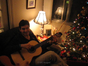 Versatile Guitar Lessons Tailored for You
