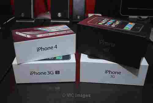 Samsung Galaxy S II, iPhone 4 32gb, iPad 2 64gb 3g wifi, Blackberry Torch 9800 Buy 2 Get 1
