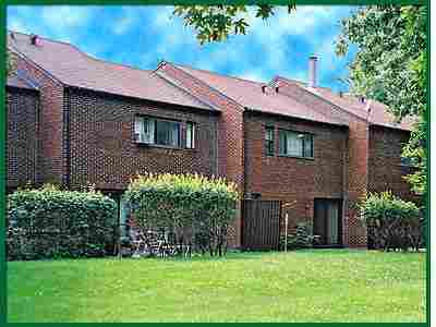 Great Opportunity - Townhouse in Nuns' Island