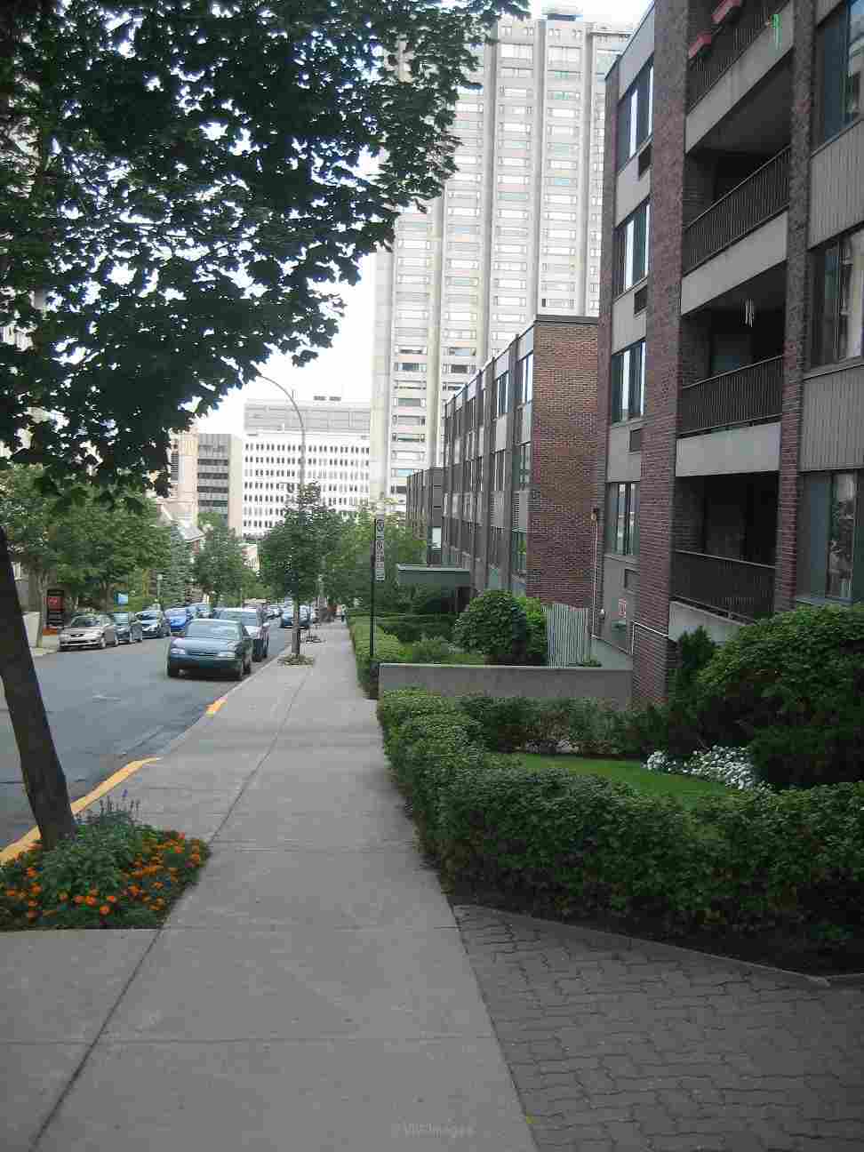 Large and comfortable apartment for rent - Redpath