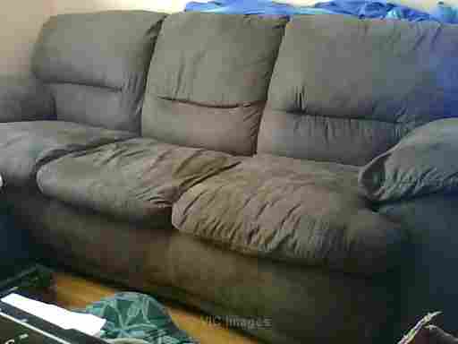 Urgent, Comfy 3 Place Sofa to Sell