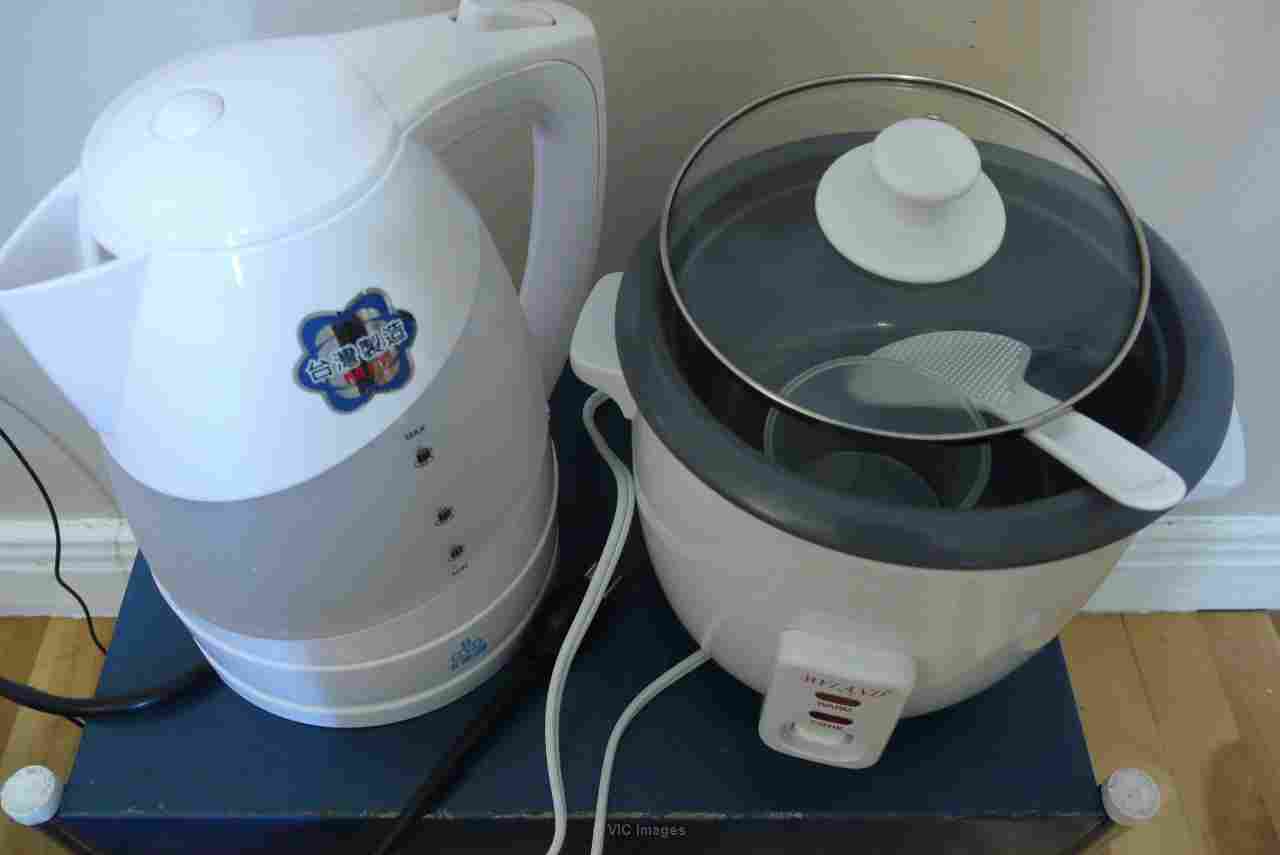 Electric jug kettle / Rice cooker FOR SALE less than $20