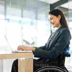 Earn up to Rs.25,000/- PM through Bharat Info Service