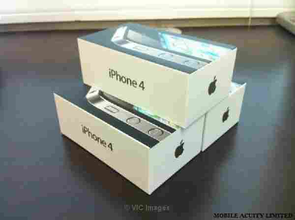 Promo buy 2 get 1 free Apple Iphone 4g 32gb At Affordable Price.
