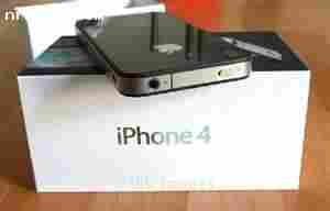 Apple Iphone 4G 32GB/Samsung Galaxy I9100 S 2 $300