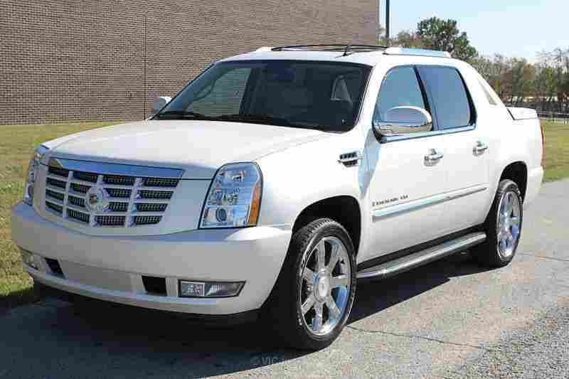 2008 CADILLAC ESCALADE EXT