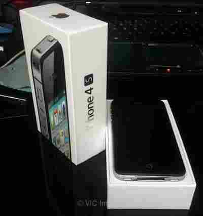 Selling Apple iphone 4S 32GB @490usd / iphone 4S 64gb @540usd