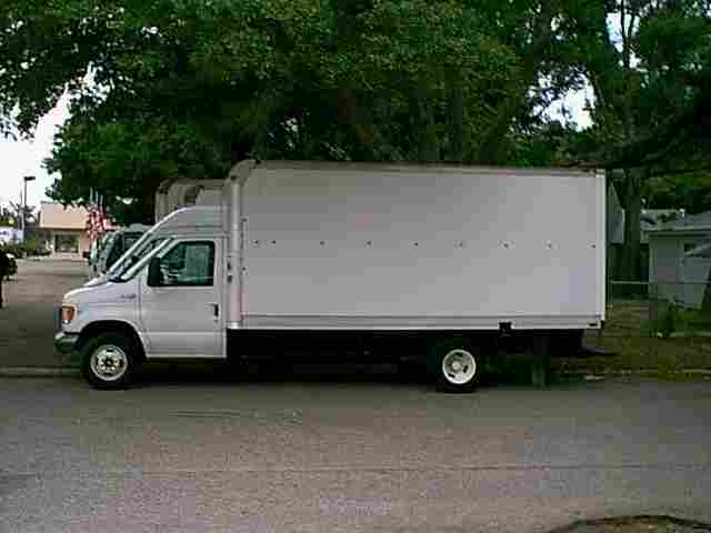 moving?  65$ hr with 2 expert movers 5148021556