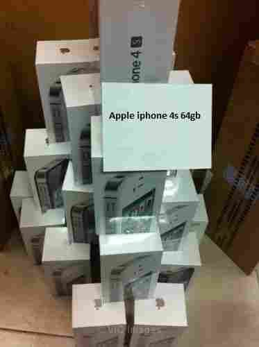 Selling Apple iphone 4s 64gb( Buy 2 get 1 free)