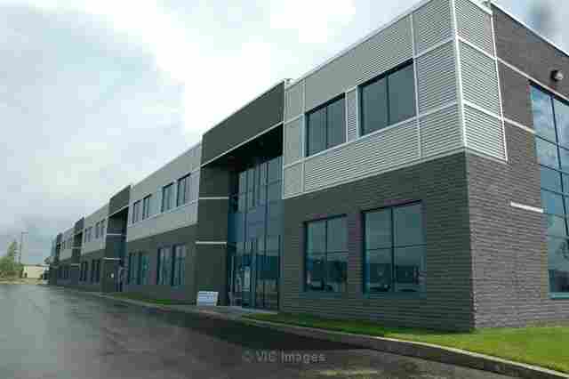 Industrial condo for sale / St-Eustache