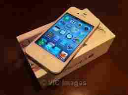 Brand new apple iphone 4s,ipad 2 wifi 3gb and apple iphone 4