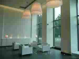 MODERN  IMPECCABLE SEMI-FURNISHED 2BDR/2BATH STEPS FROM DOWNTOWN