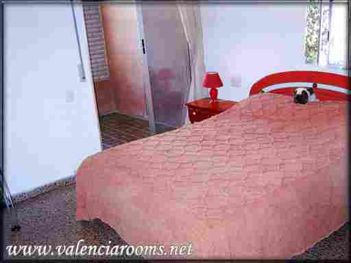 ValenciaRooms.net - quality accommodation for holiday or travelers from 12.50?