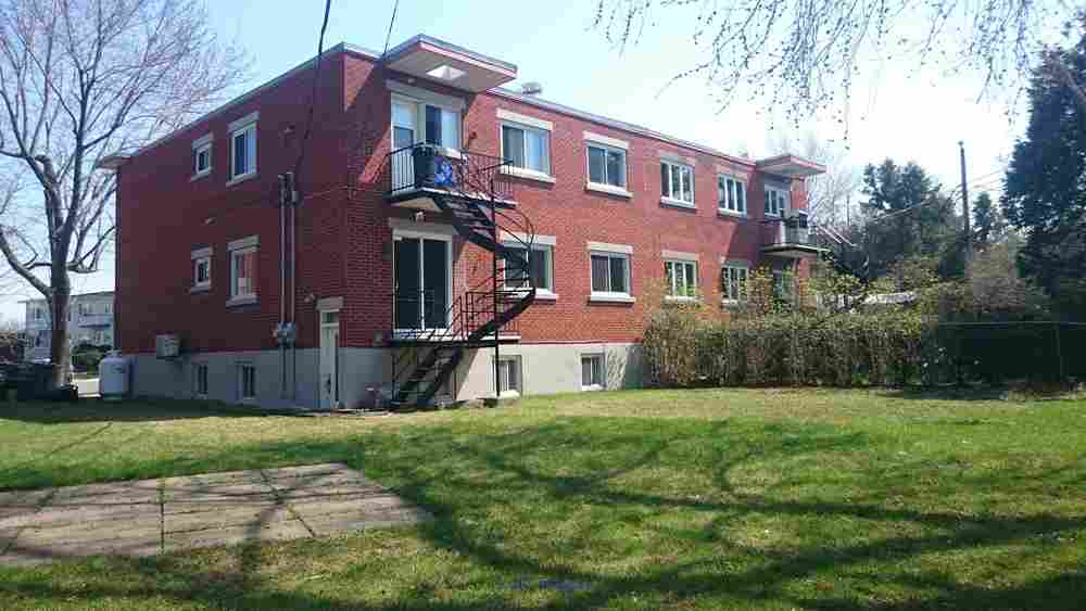 1 1/2 Bachelor for rent close to Lasalle Hospital