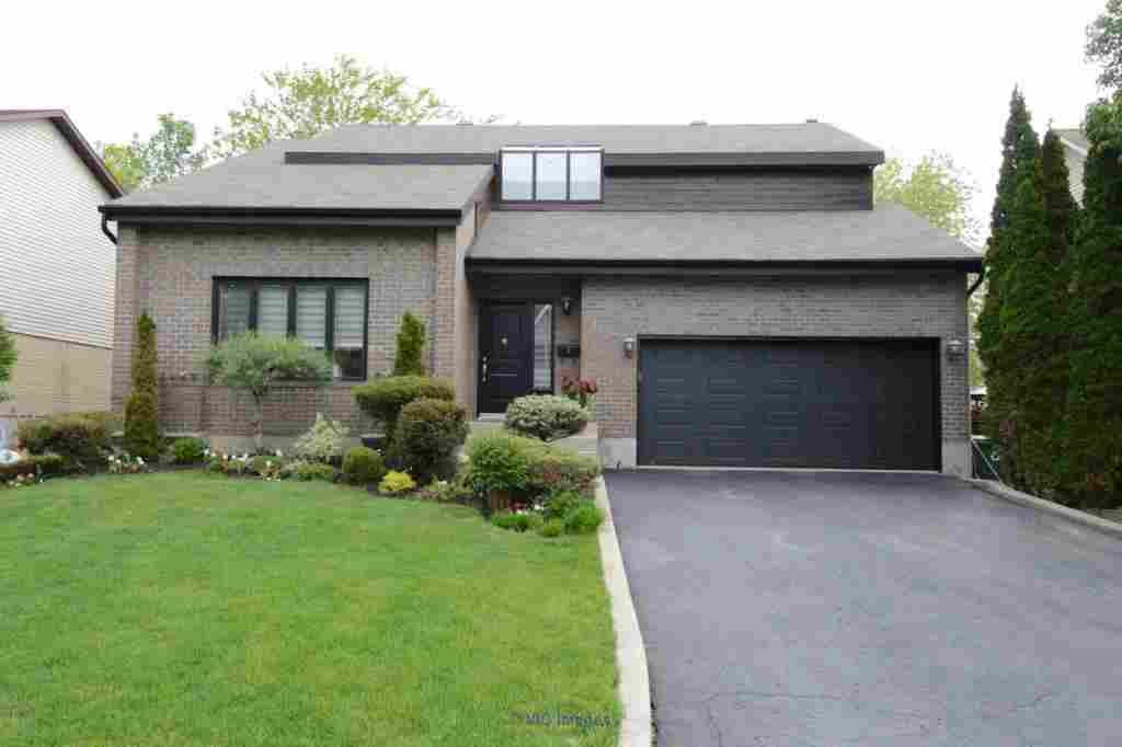 3 Rue De Blanzy, L'Île-Bizard H9C 2N6