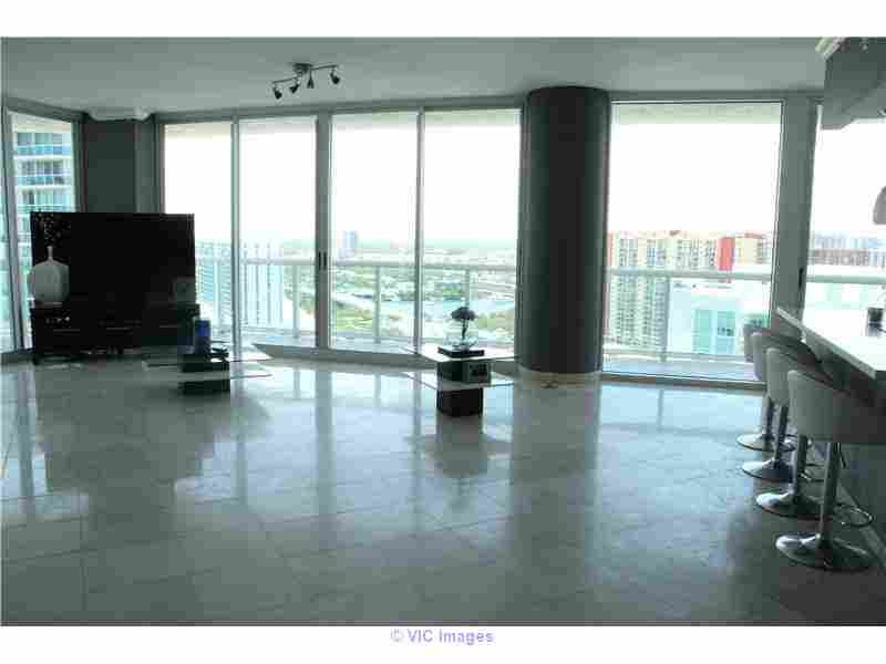 Sunny Isles Beach,Miami 2/2 Oceanview Condo