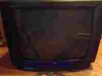 27" TUBE TV. JVC
