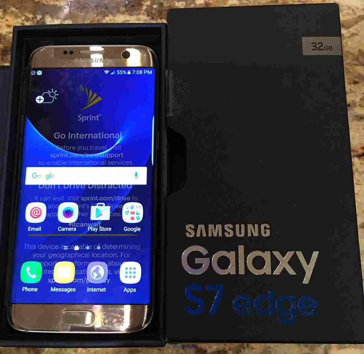 For sales:Brand new iphone 6s plus and samsung s7 edge