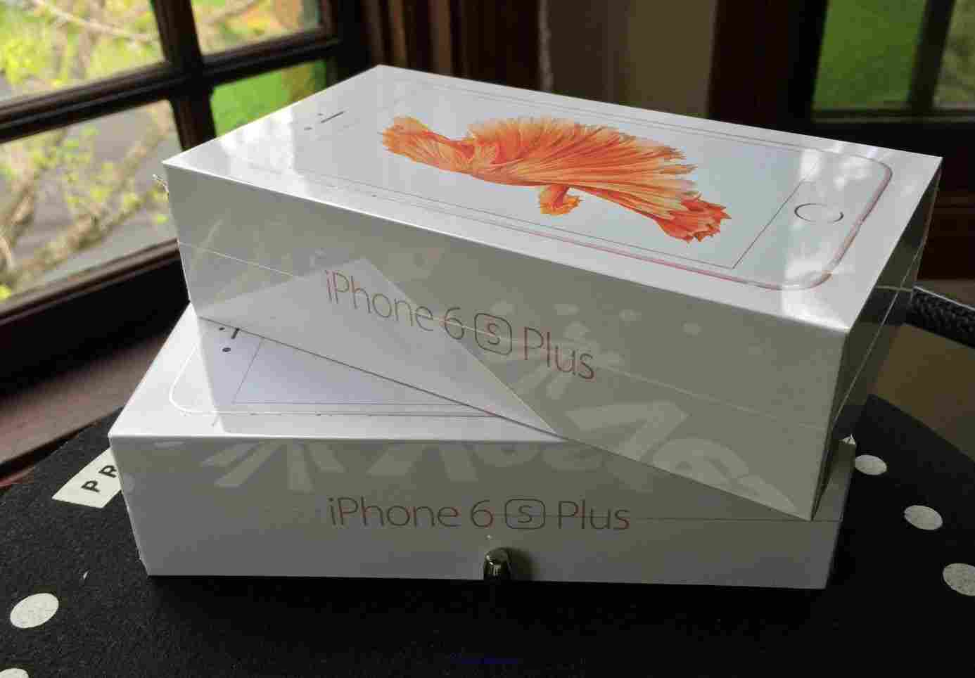 Apple Iphone 6s Plus 128GB / Samsung Galaxy S7 EDGE( Buy 2 get 1 free)