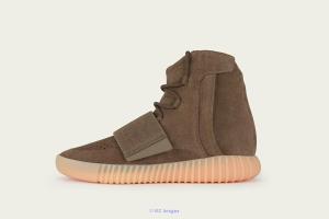 New Yeezy Boost 750-Light Brown/Chocolate (size 9)