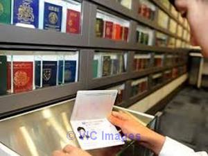 We produce Real registered and Fake Novelty passports ,drivers license