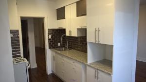 For Rent/A Louer Grand/Big 3½ – 2885 Place de Darlington, #22