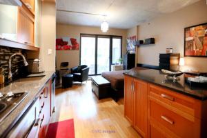Fully Furnished Loft in the heart of Griffintown