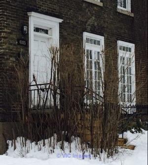 Monkland Village 7 1/2 for rent/à louer