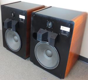JBL L300 summit Monitor Speakers