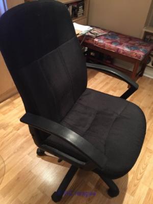 Black Office Chair adjustable (Like New) - priced to sell - $35