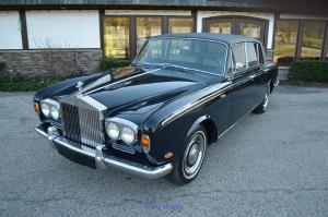 1970 Rolls-Royce Silver Shadow with division