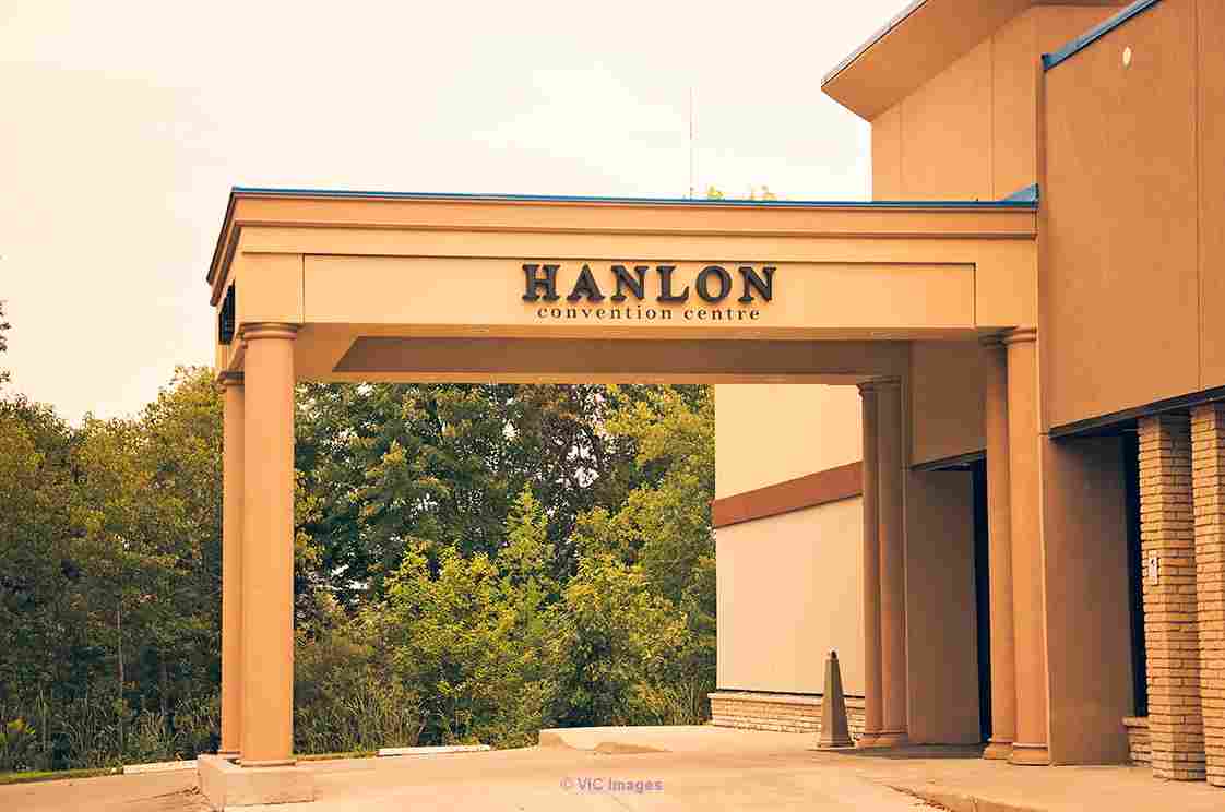 Why Hanlon convention center is one of the best in Canada?