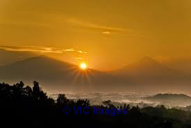 Yogyakarta Punthuk Setumbu Sunrise