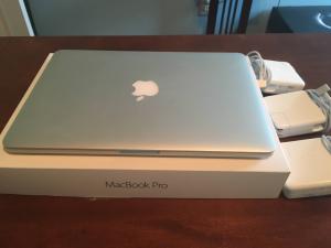 Apple MacBook Pro MLUQ2LL/A 13-inch Laptop