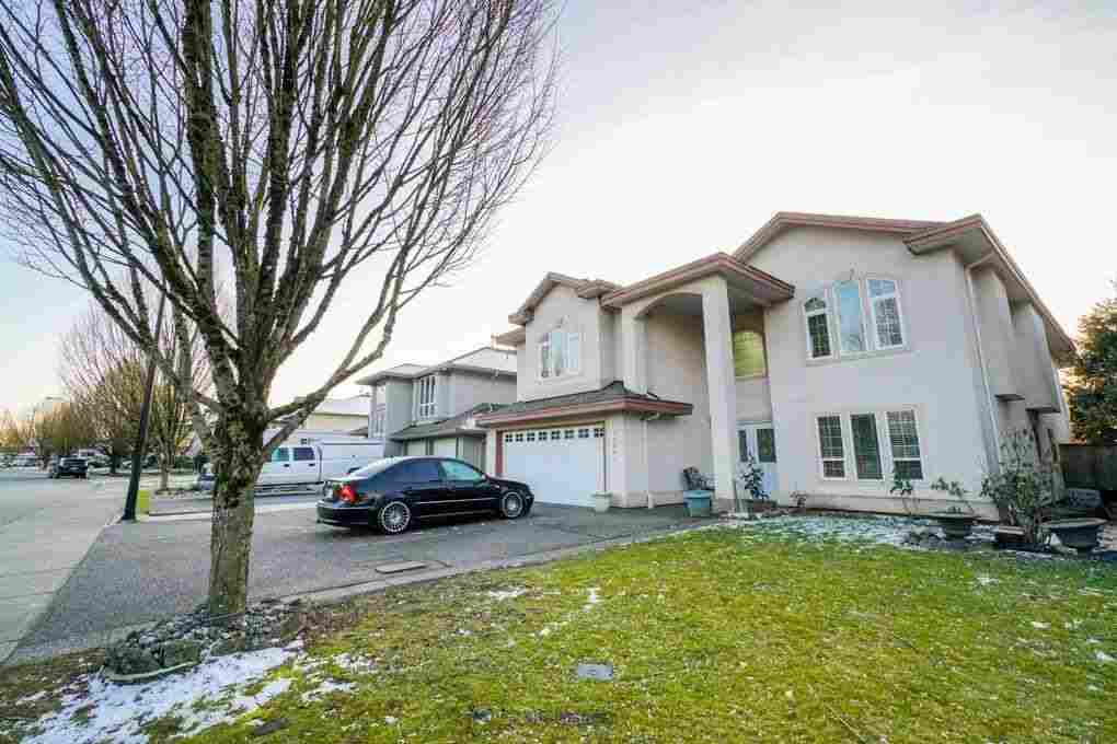 Looking for Condos for Sale in White Rock Bc?