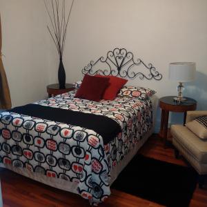 Beautiful rooms for student all provided -  downtown