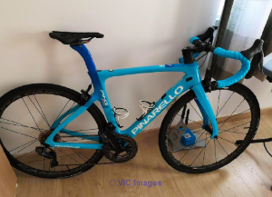 Je vends mon vélo pinarello dogma f12.