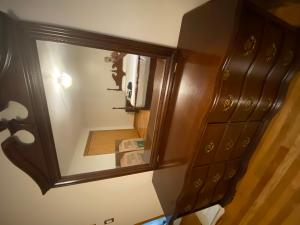 Vintage Bassett dresser with mirror 