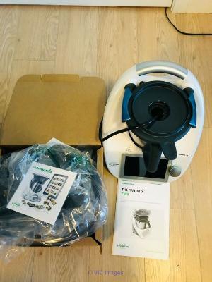 Robot thermomix tm6 en excellent état 
