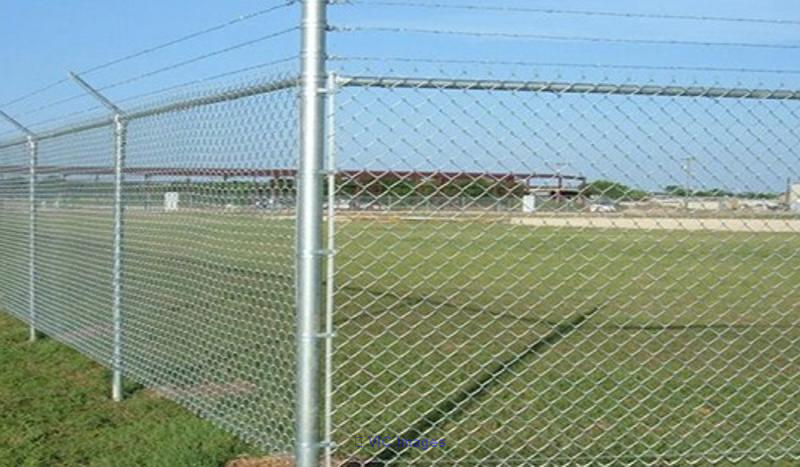 Chain Link Fencing Manufacturer/Suppliers in Delhi